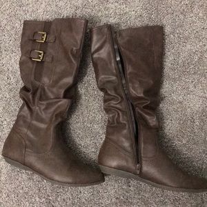 Winter fashion boots